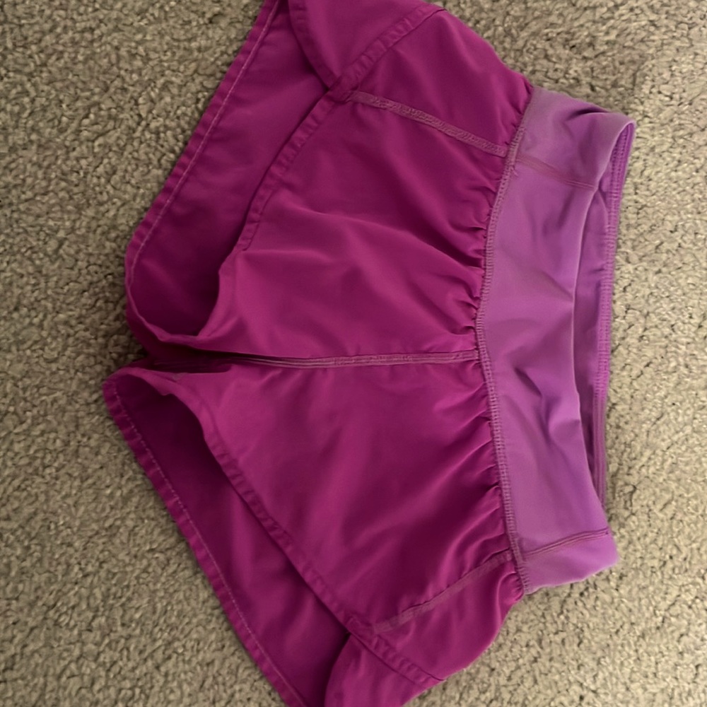 they are new with no stains and if you want the price cheaper just lmk